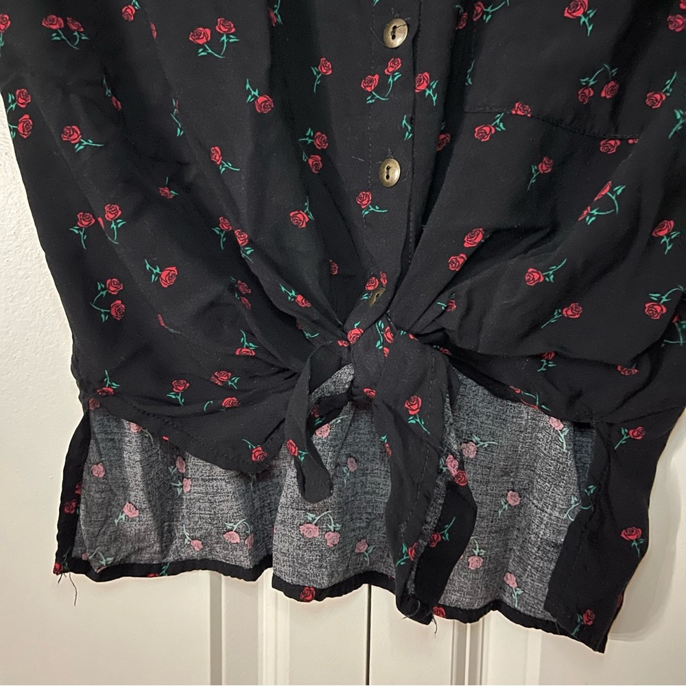 Self Esteem Black and Red Floral Button up Blouse - Picture 6 of 8